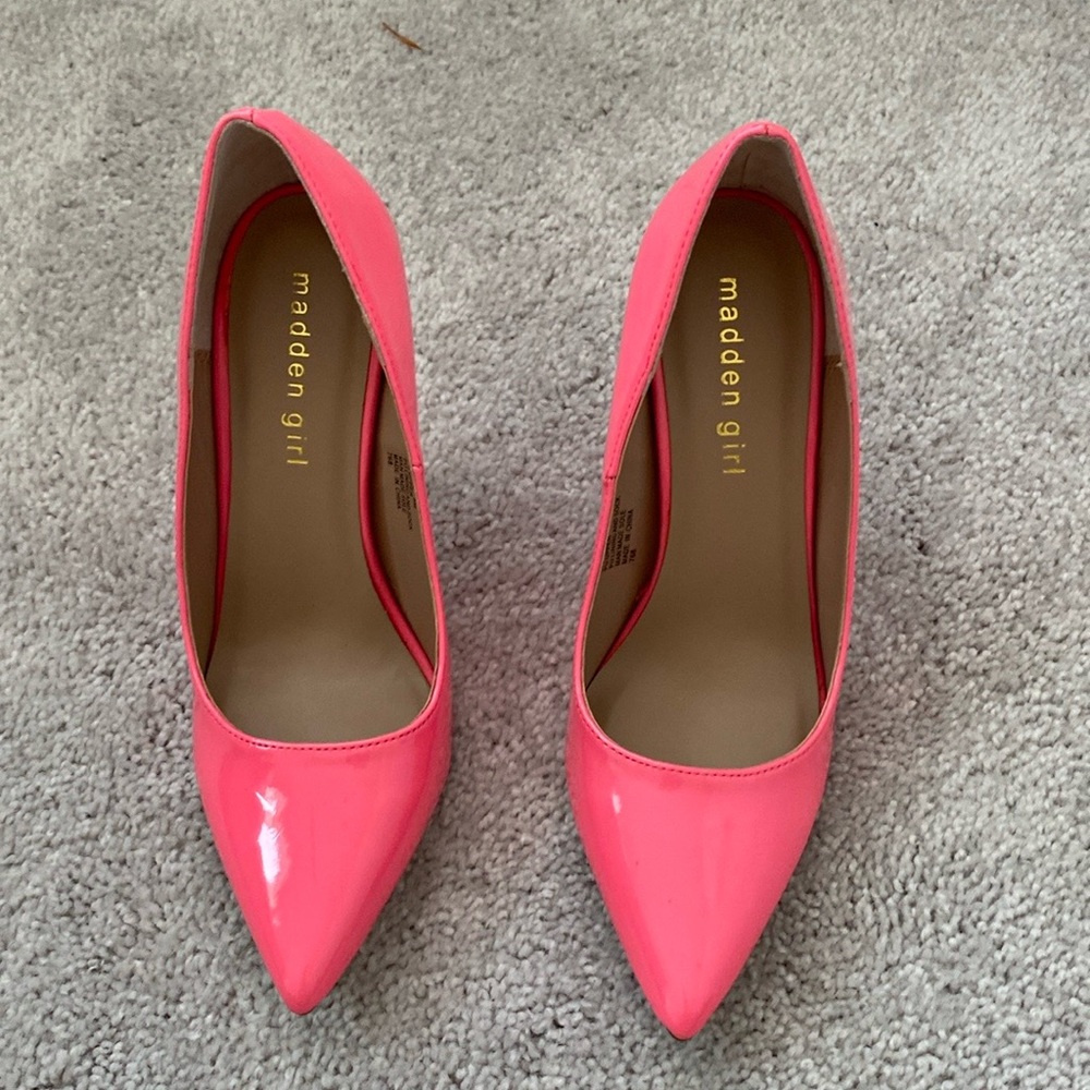 *NWOT* Brand New Never Worn Madden Girl Heels in 🔥Hot Pink | Sz 6M